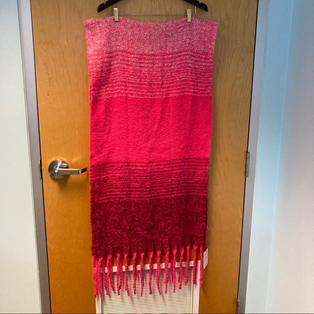 SAVIDA for Dunnes Stores  Super Soft Ombre Burgundy Pink Scarf NWT